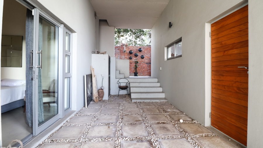 5 Bedroom Property for Sale in Humerail Eastern Cape